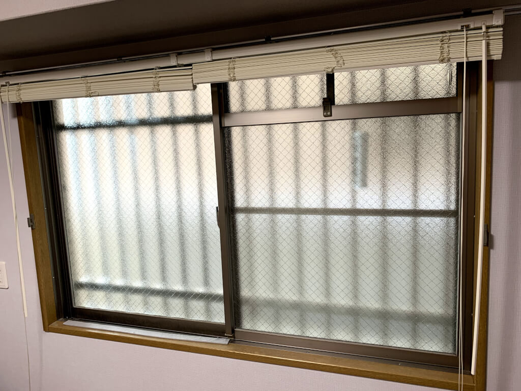 網入りガラス窓でも断熱できる優れモノを発見！冬の寒さ対策にオススメです！ | CHINTAI DIY.com